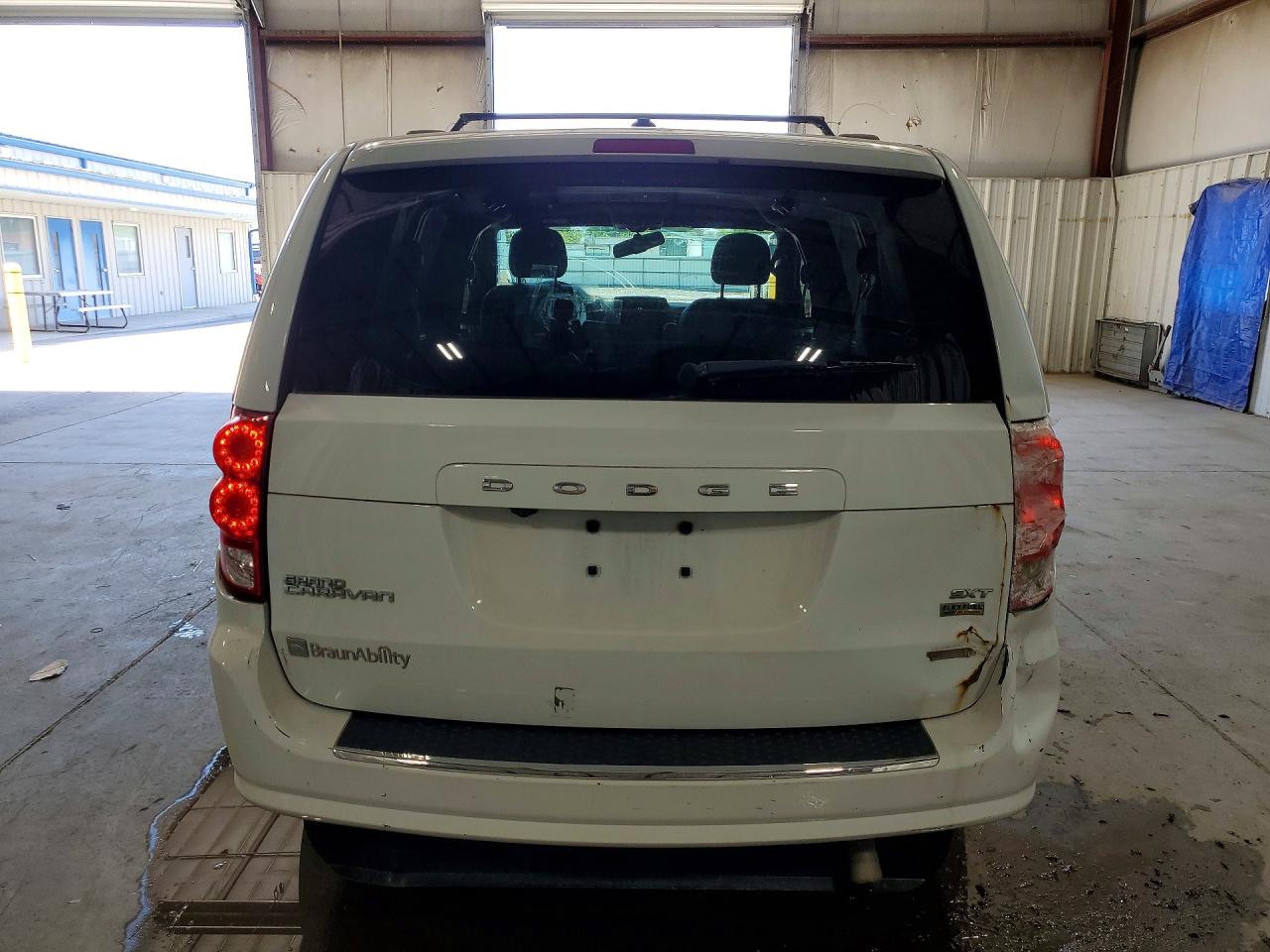 Dodge Caravan Sxt