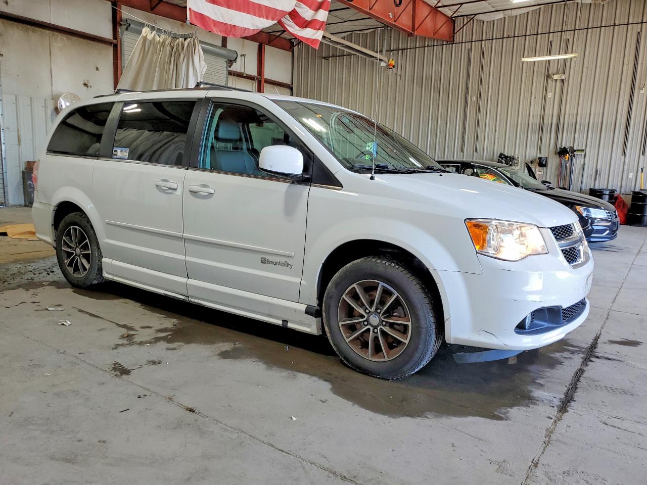 Dodge Caravan Sxt