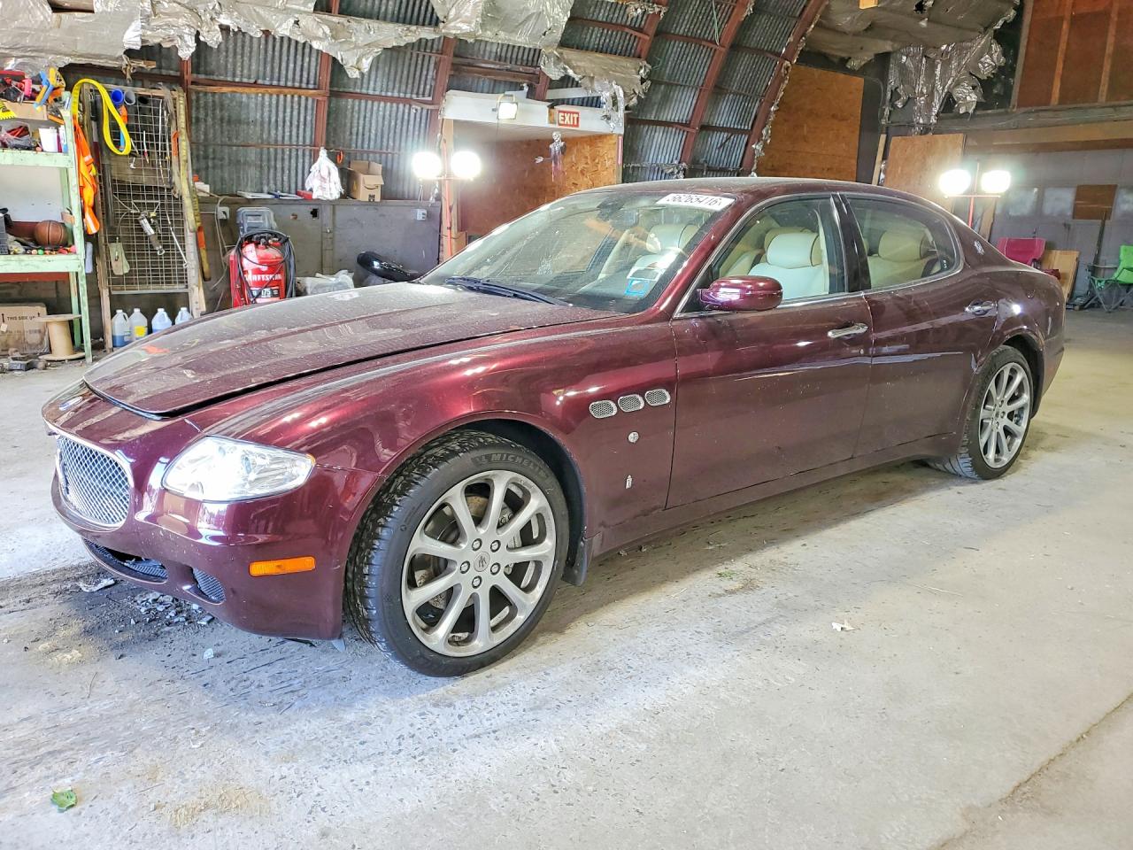 Salvage Maserati Quattropor Image