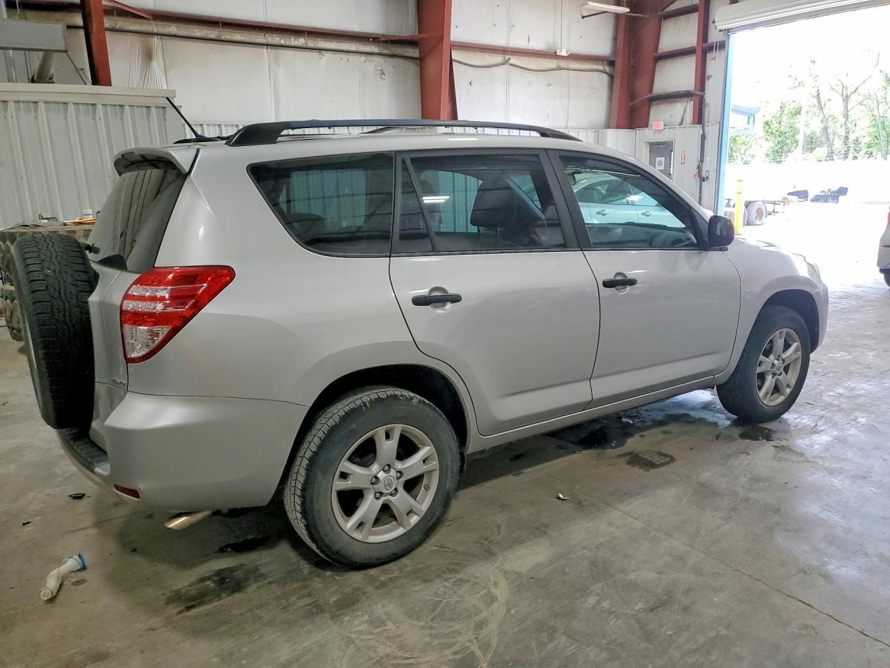 Toyota RAV4 Base