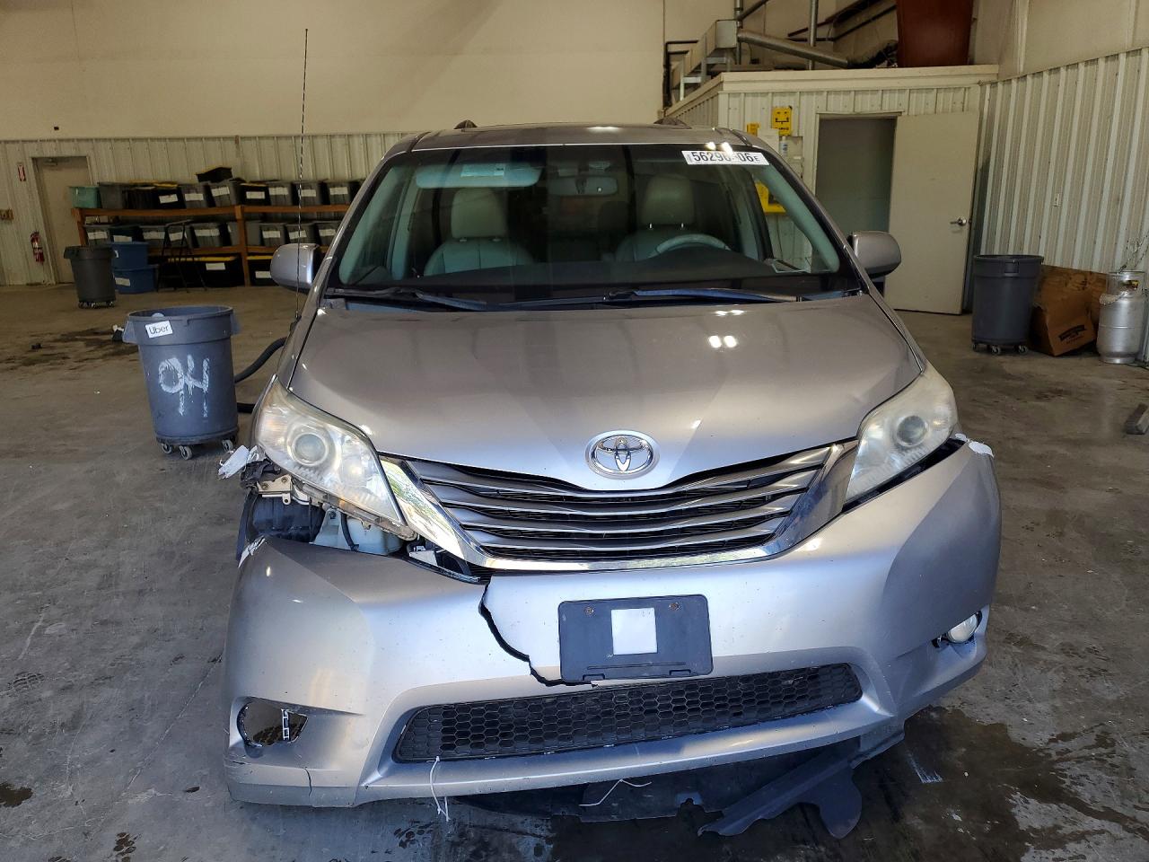 Toyota Sienna Xle 8-passenger