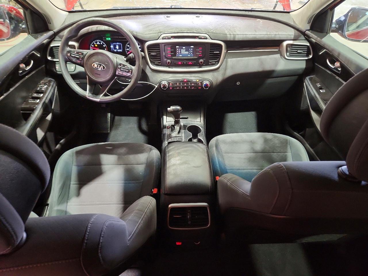 Kia Sorento Lx V6