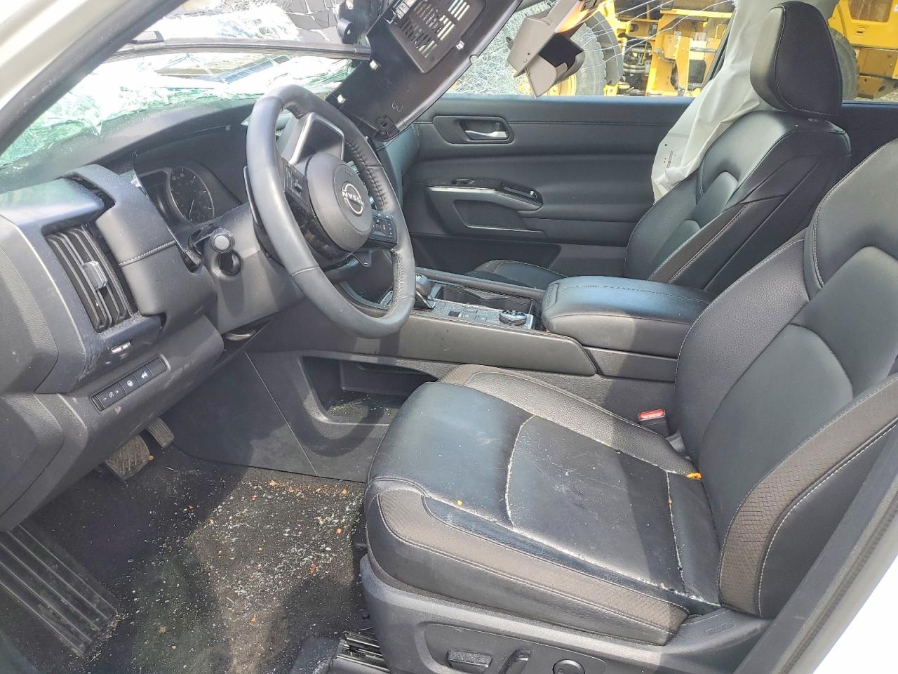 Nissan Pathfinder Sl