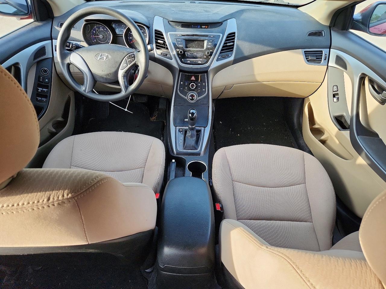 Hyundai ELANTRA Se