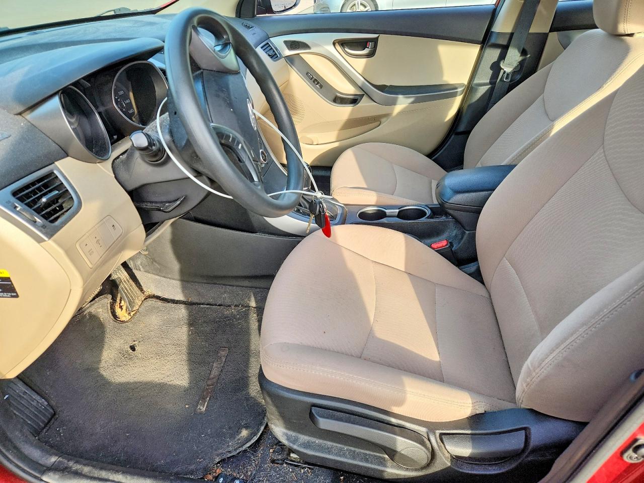 Hyundai ELANTRA Se