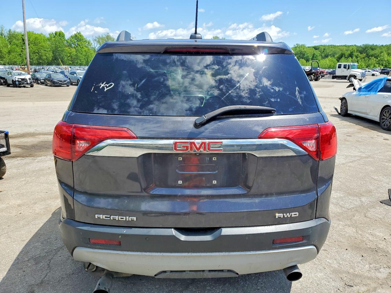 GMC Acadia Slt-1