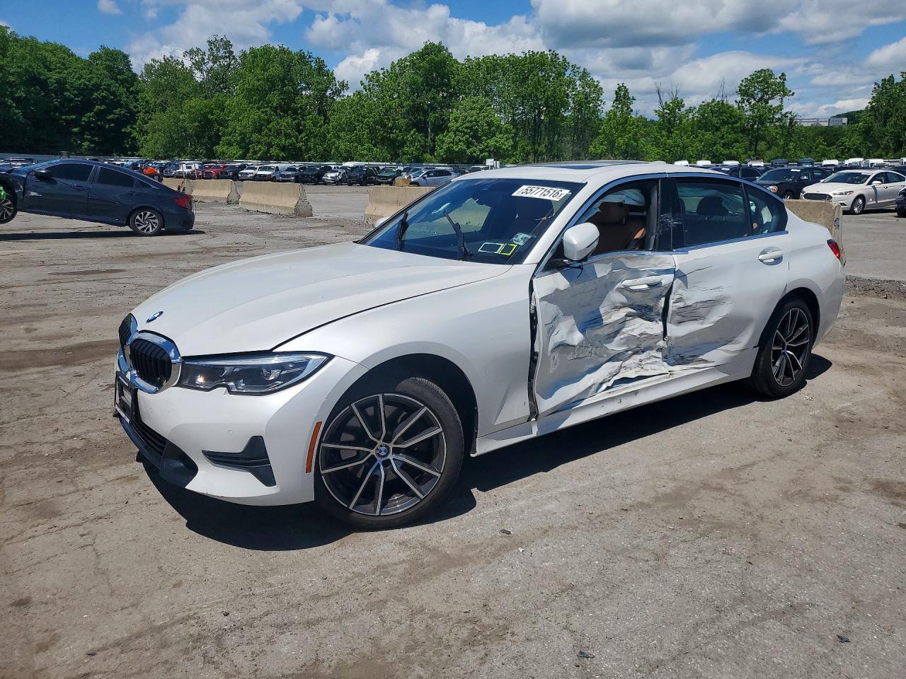 Salvage BMW 3 Series Image