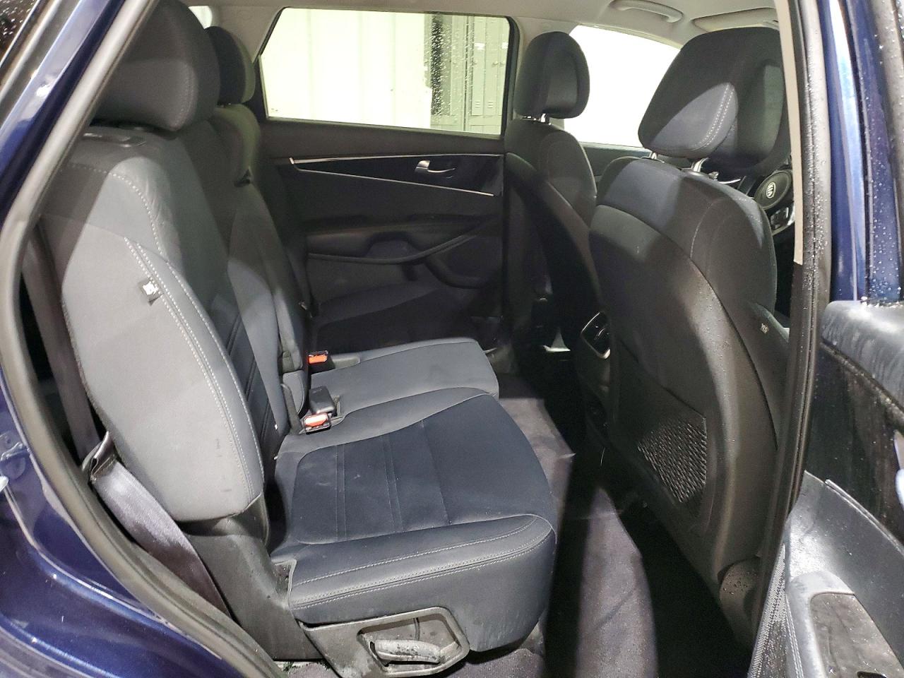 Kia Sorento Lx V6