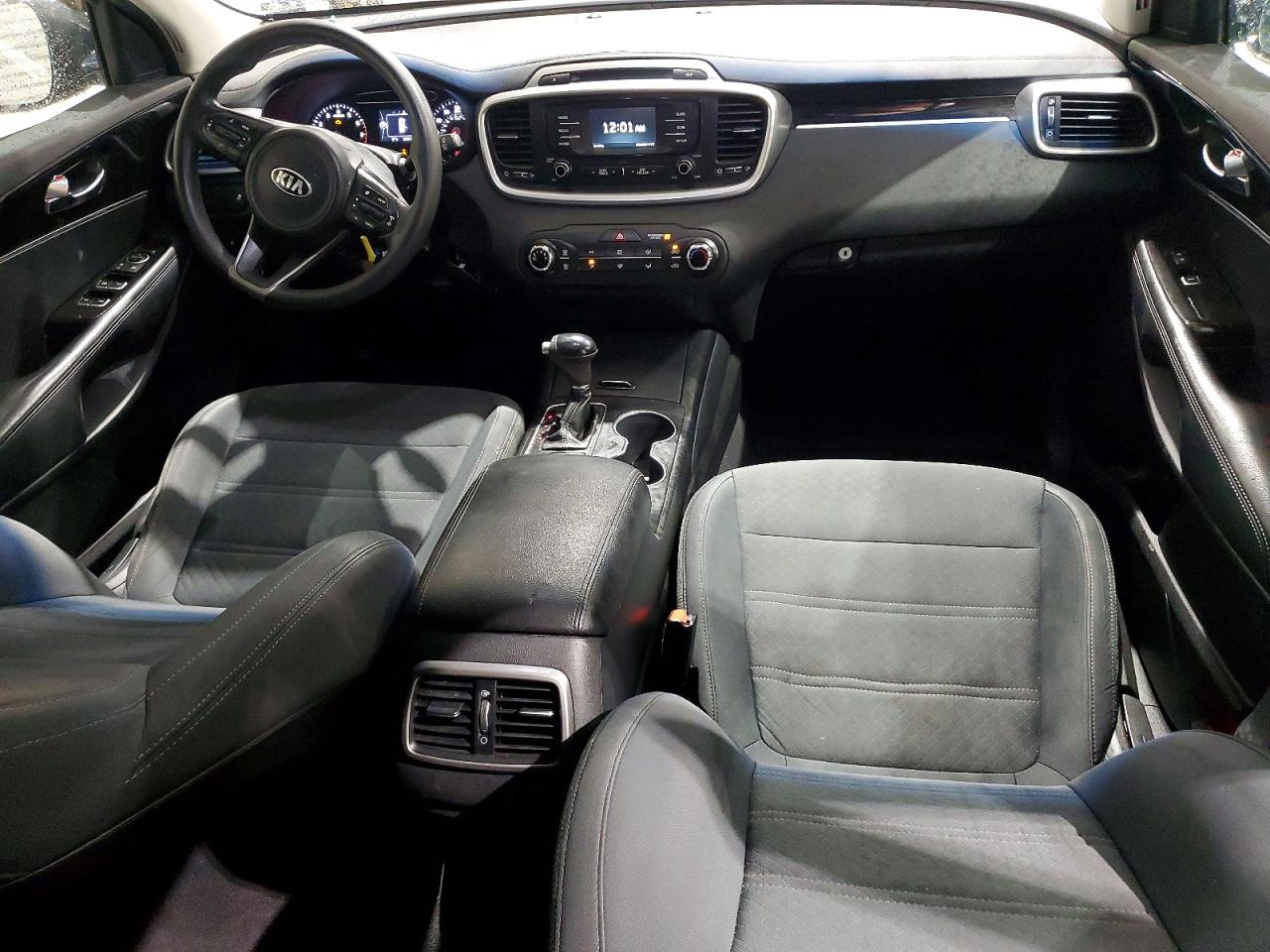 Kia Sorento Lx V6