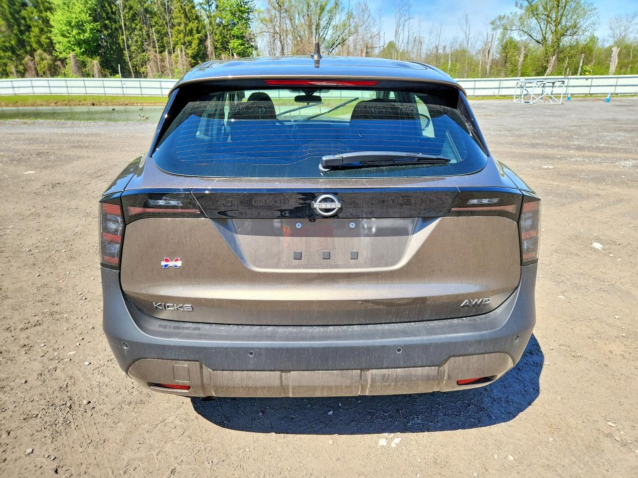 Nissan Kicks S