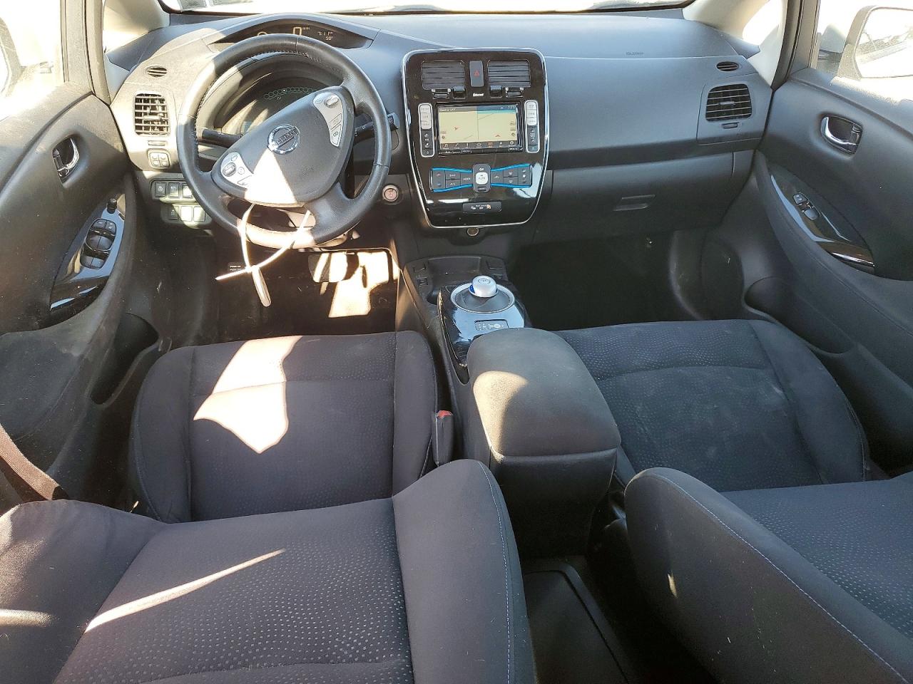 Nissan LEAF Sv