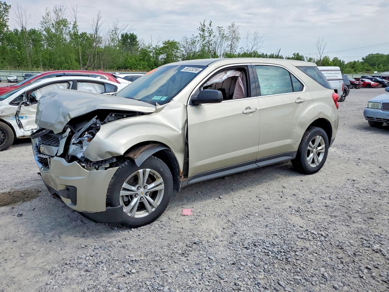 Salvage Chevrolet Equinox Image