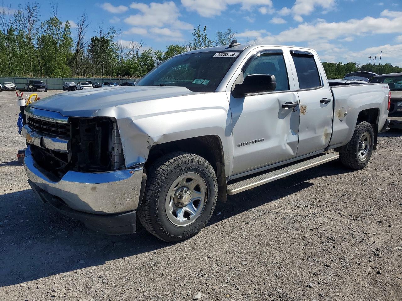 Salvage Chevrolet Silverado Image