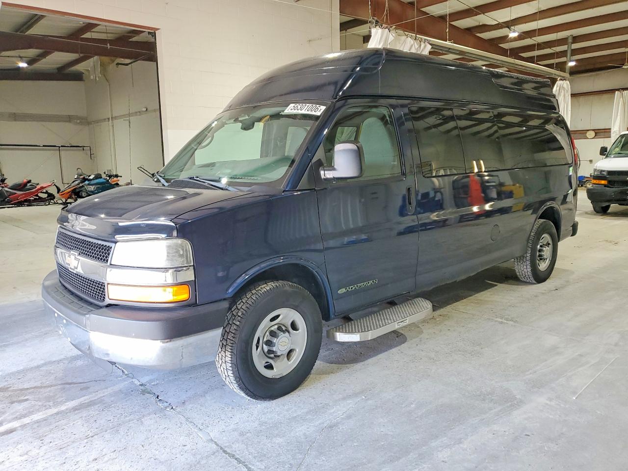 Salvage Chevrolet Express Image