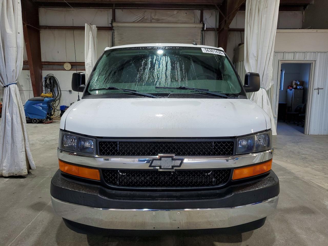 Chevrolet Express Lt