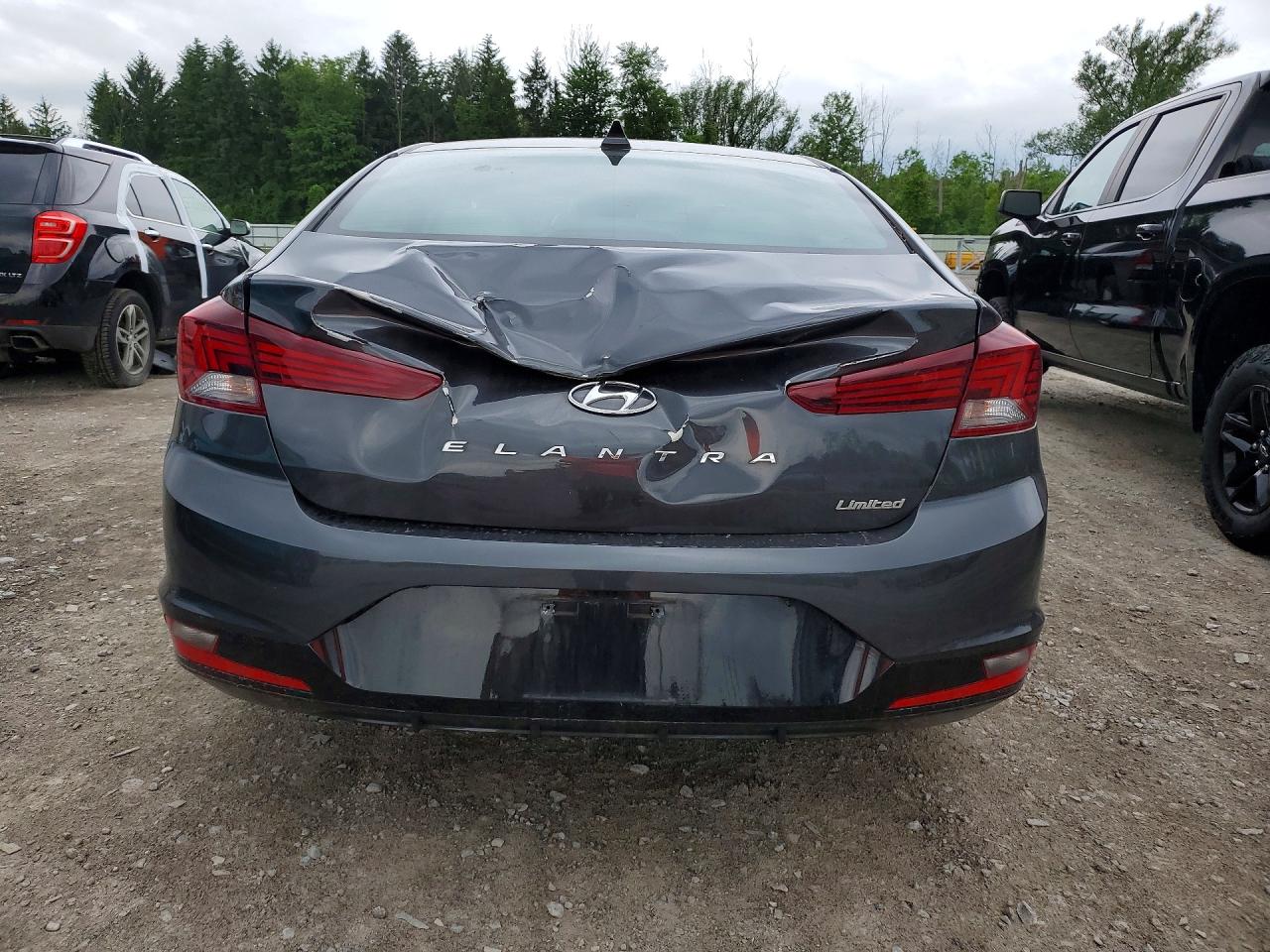 Hyundai ELANTRA Limited