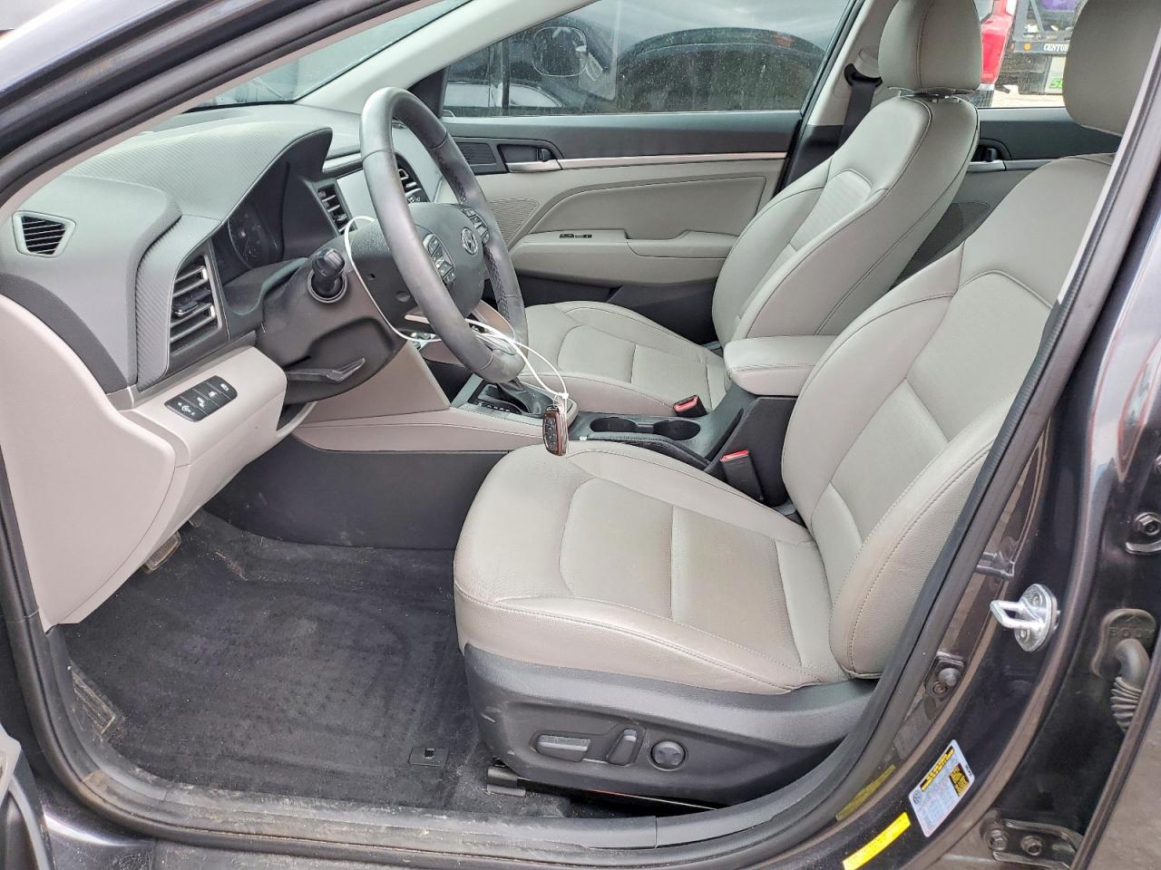 Hyundai ELANTRA Limited