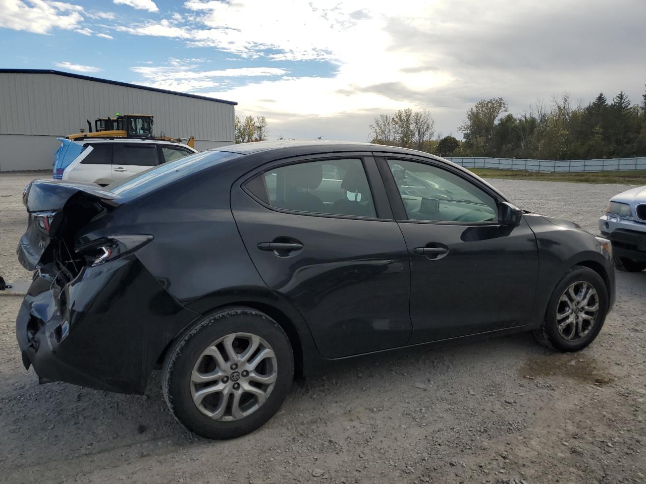 Toyota Yaris Base