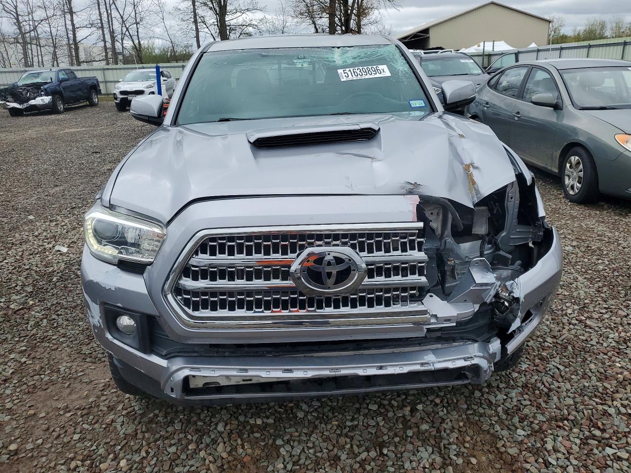 Toyota Tacoma Sr5 V6
