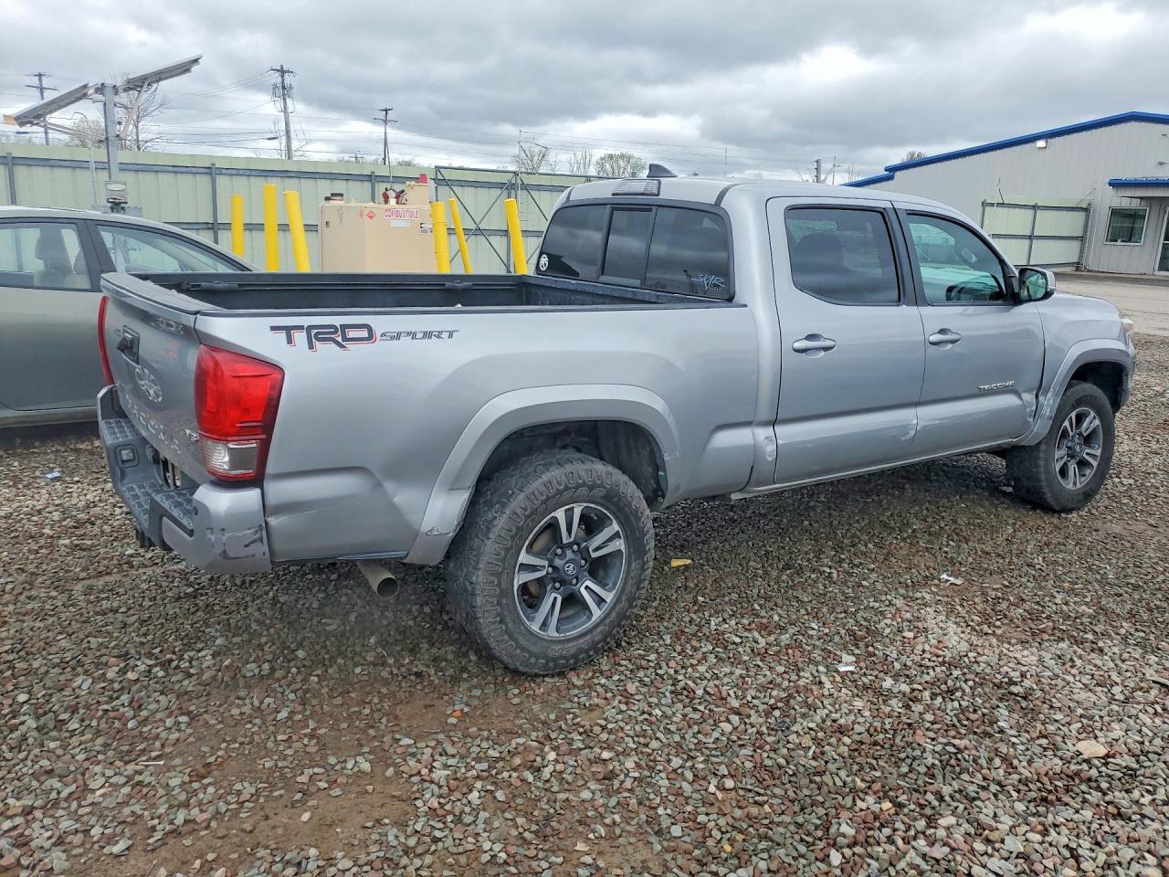 Toyota Tacoma Sr5 V6