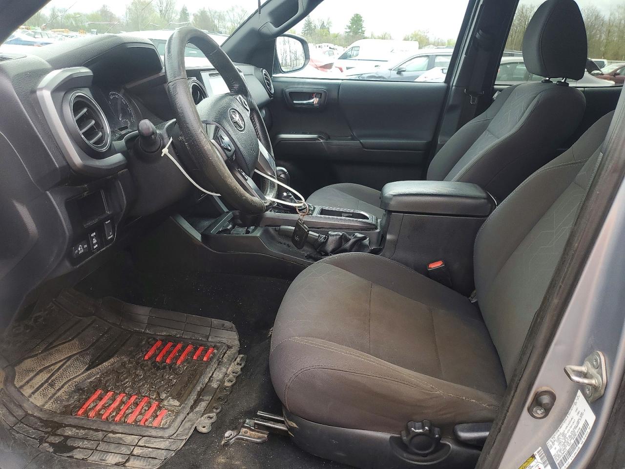 Toyota Tacoma Sr5 V6