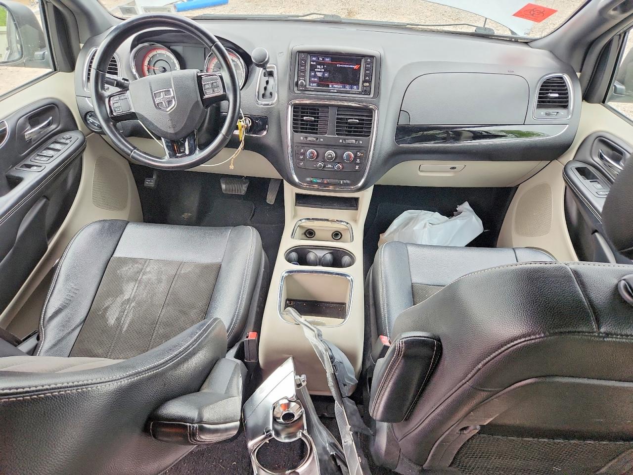 Dodge Caravan Sxt