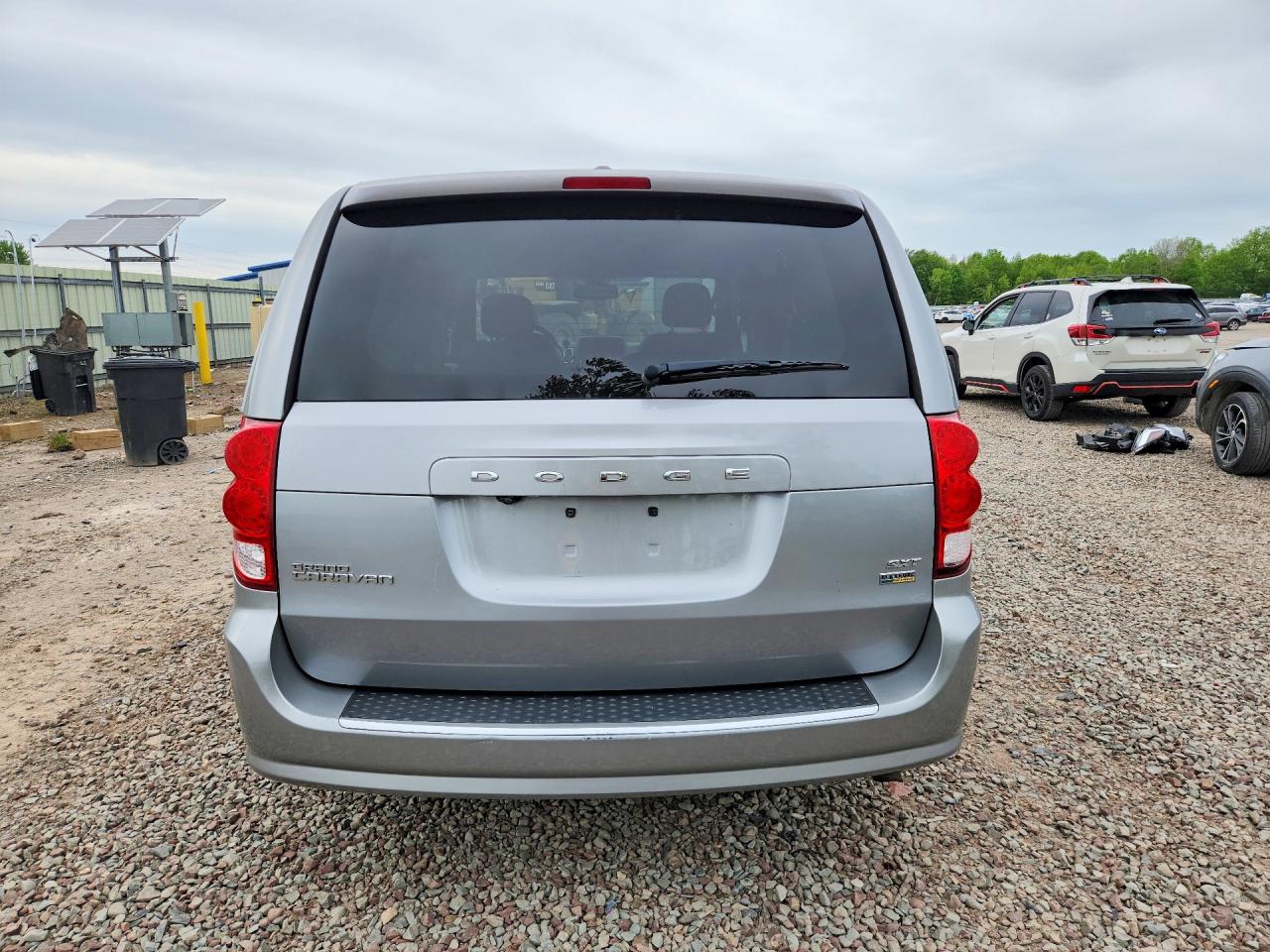 Dodge Caravan Sxt