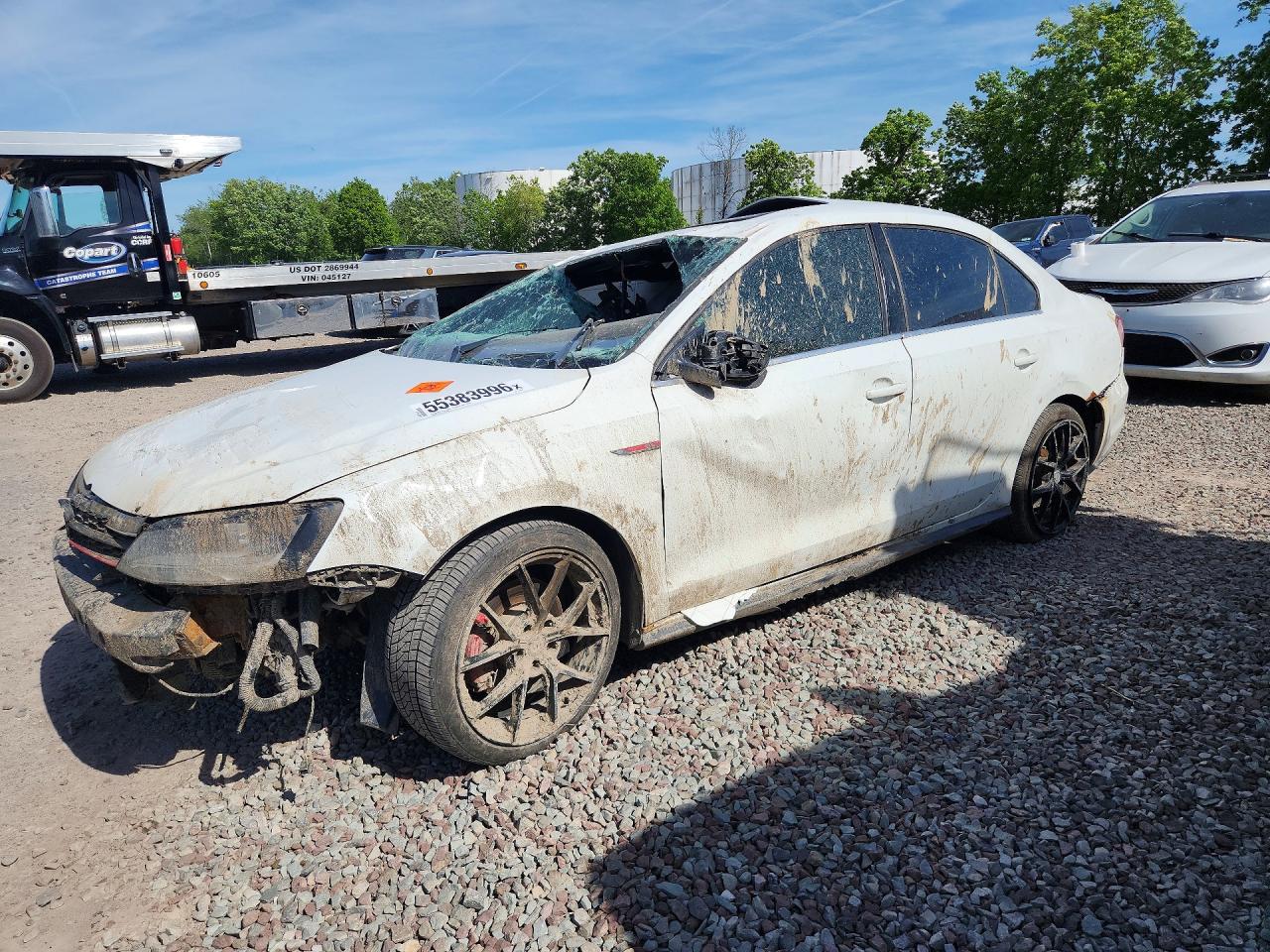 Salvage Volkswagen Jetta Image