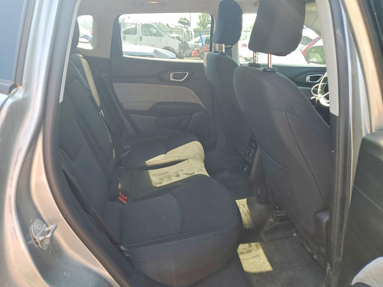 Jeep Compass Sport
