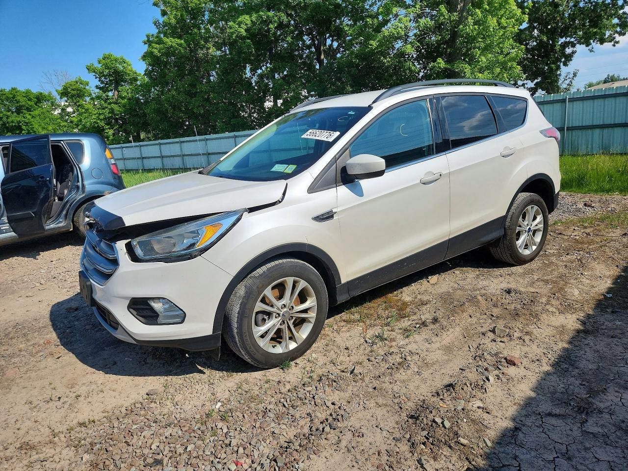 Salvage Ford Escape Image