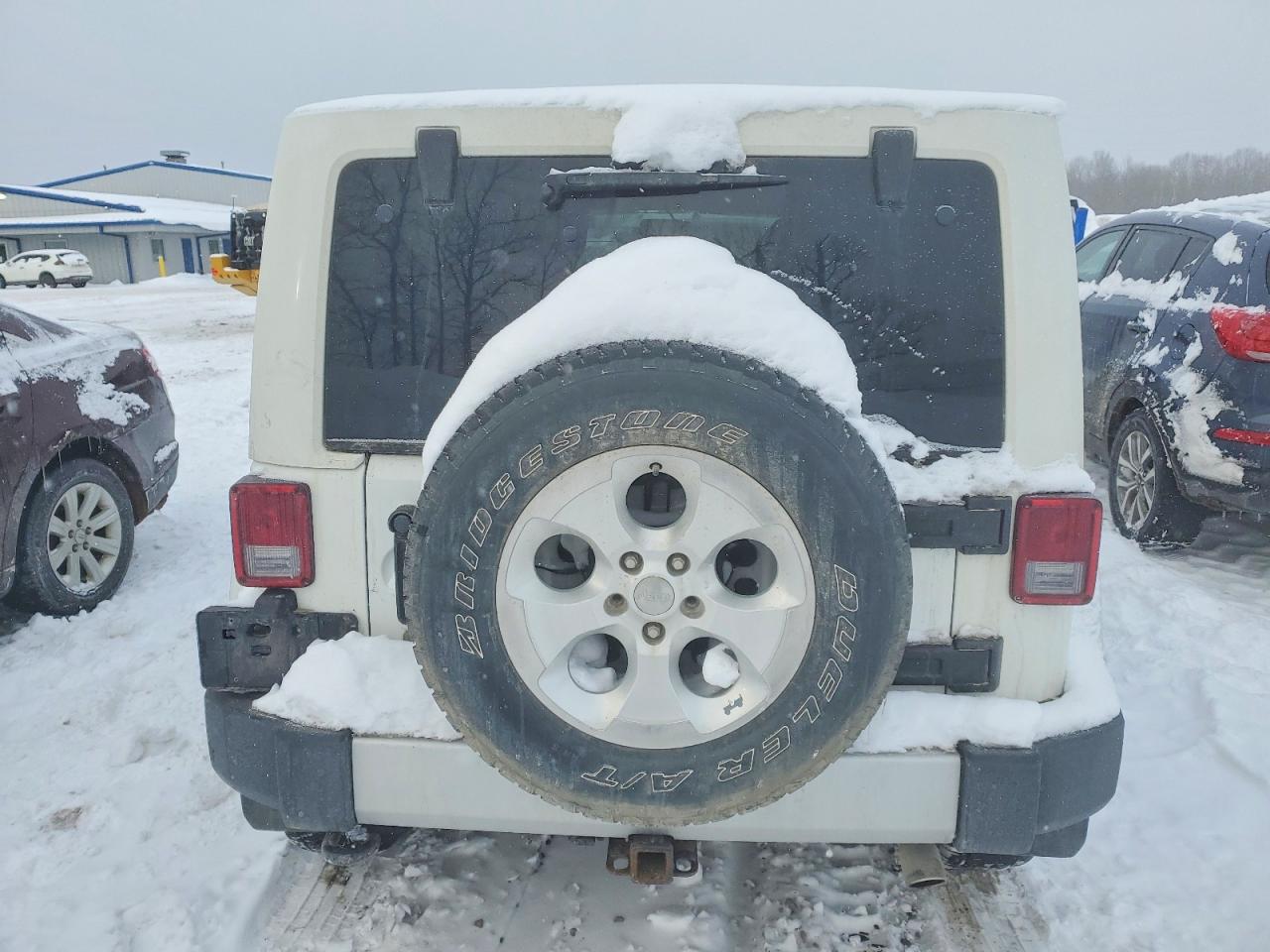 Jeep Wrangler Sahara