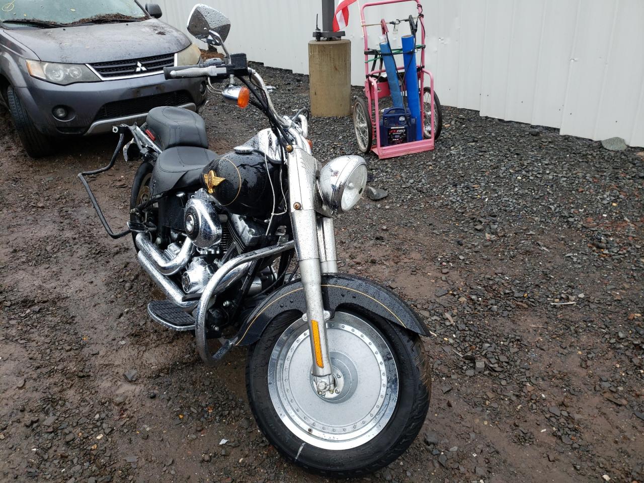 Salvage Harley-Davidson Fl Image