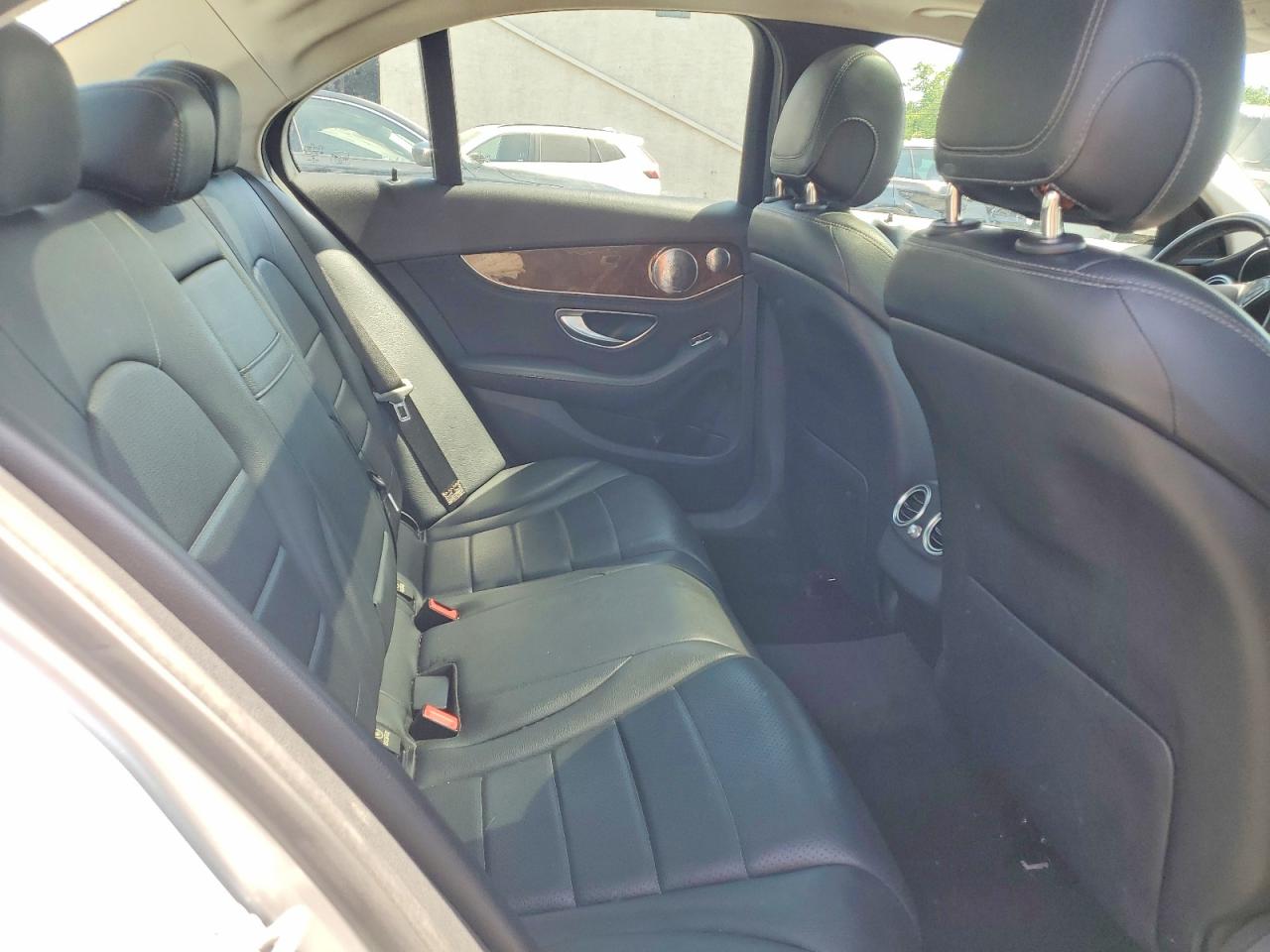 Mercedes-Benz C-Class 300 4matic