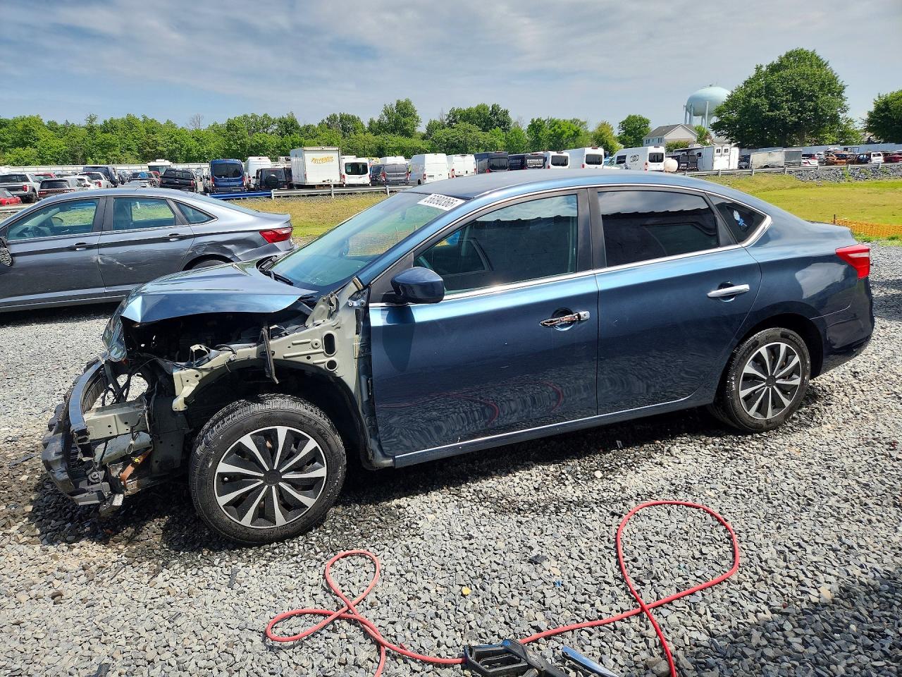 Salvage Nissan Sentra Image