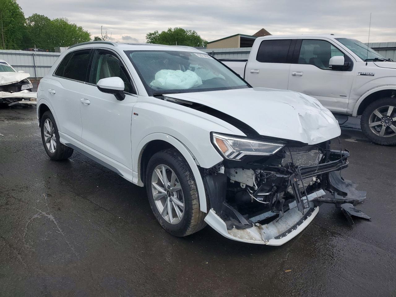 Audi Q3 Premium Plus S Line 45