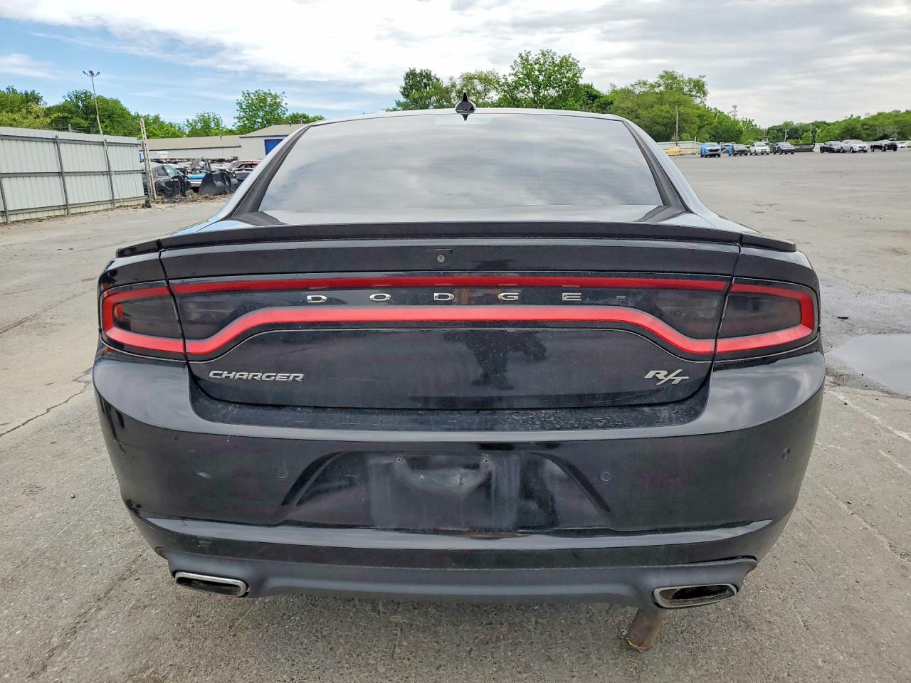 Dodge Charger R