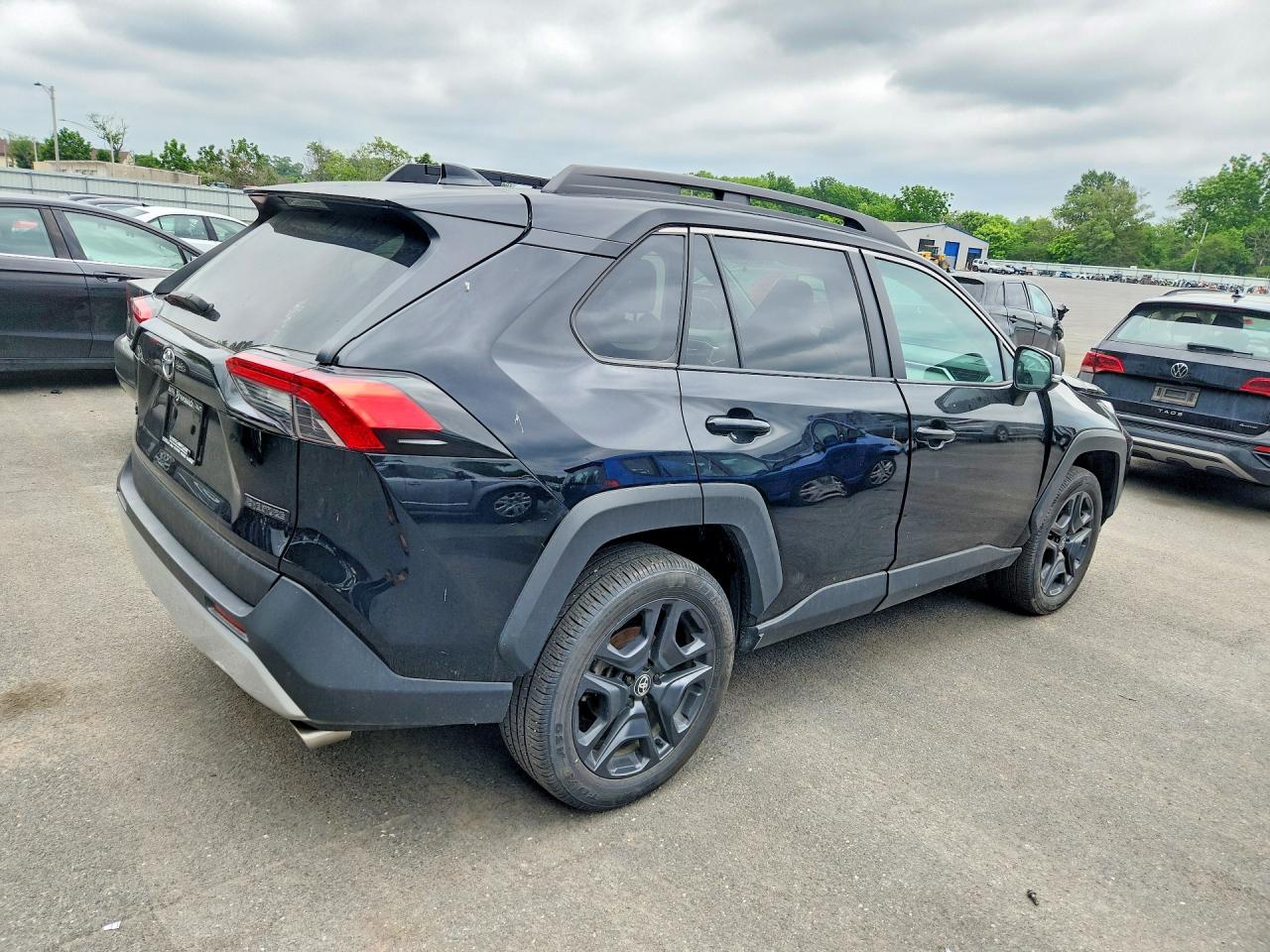 Toyota RAV4 Adventure