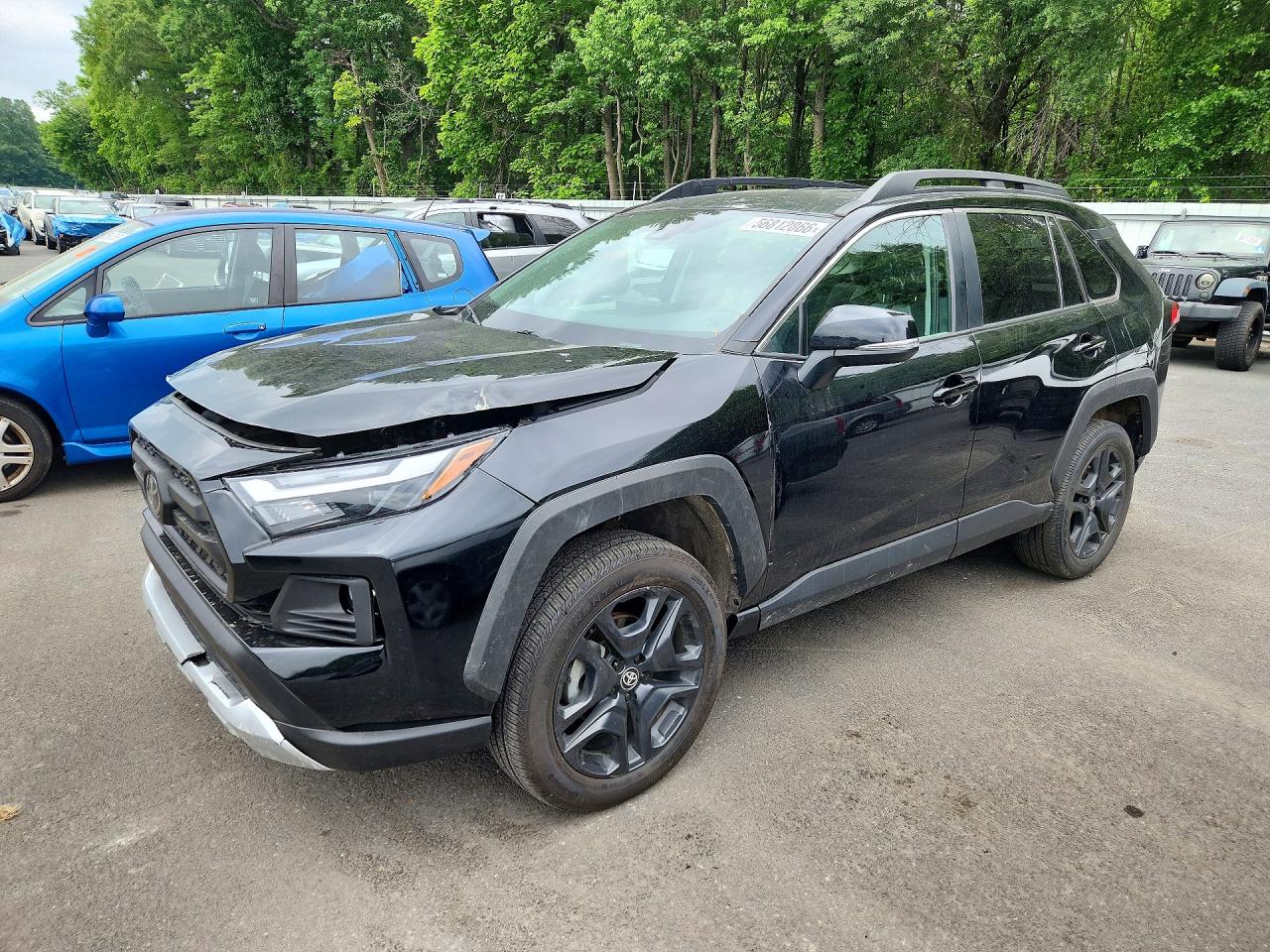 Salvage Toyota RAV4 Image
