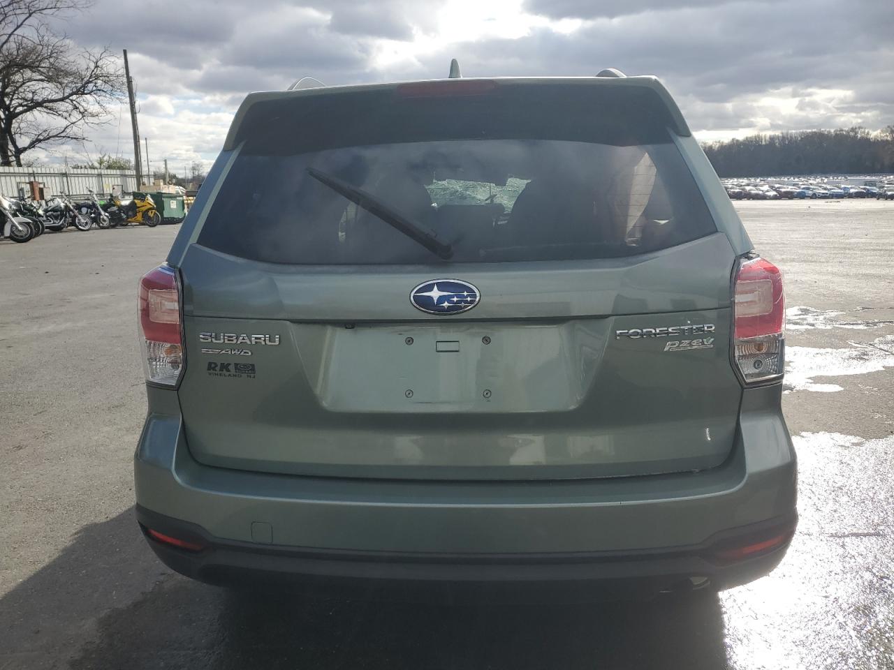 Subaru Forester 2.5i Premium