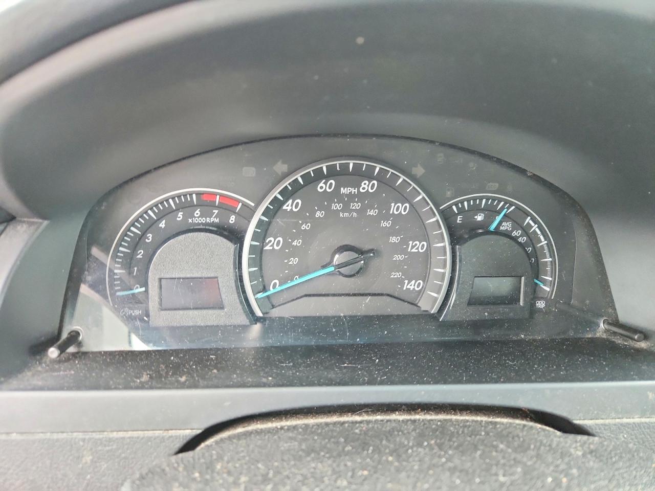 Toyota Camry Le