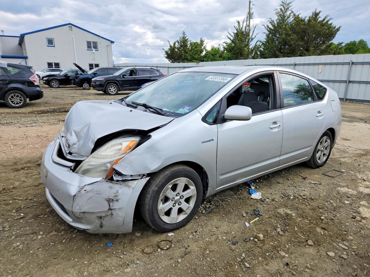 Salvage Toyota Prius Image