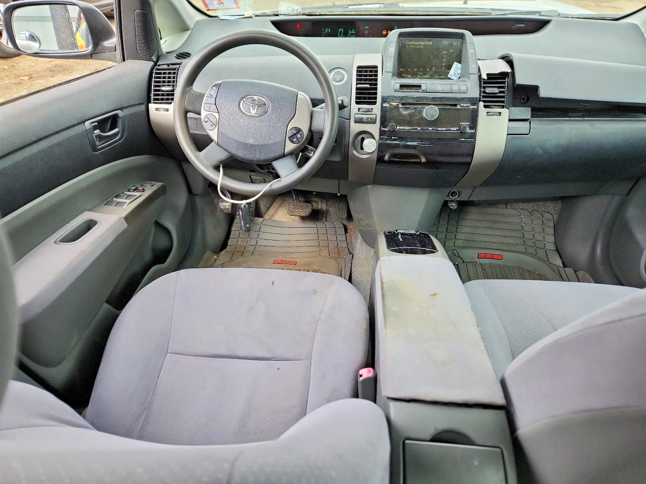 Toyota Prius Base
