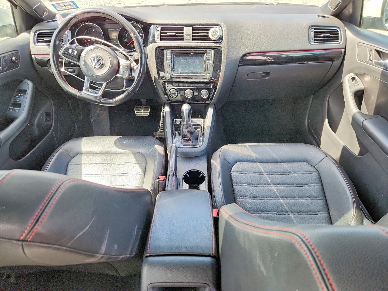 Volkswagen Jetta Gli