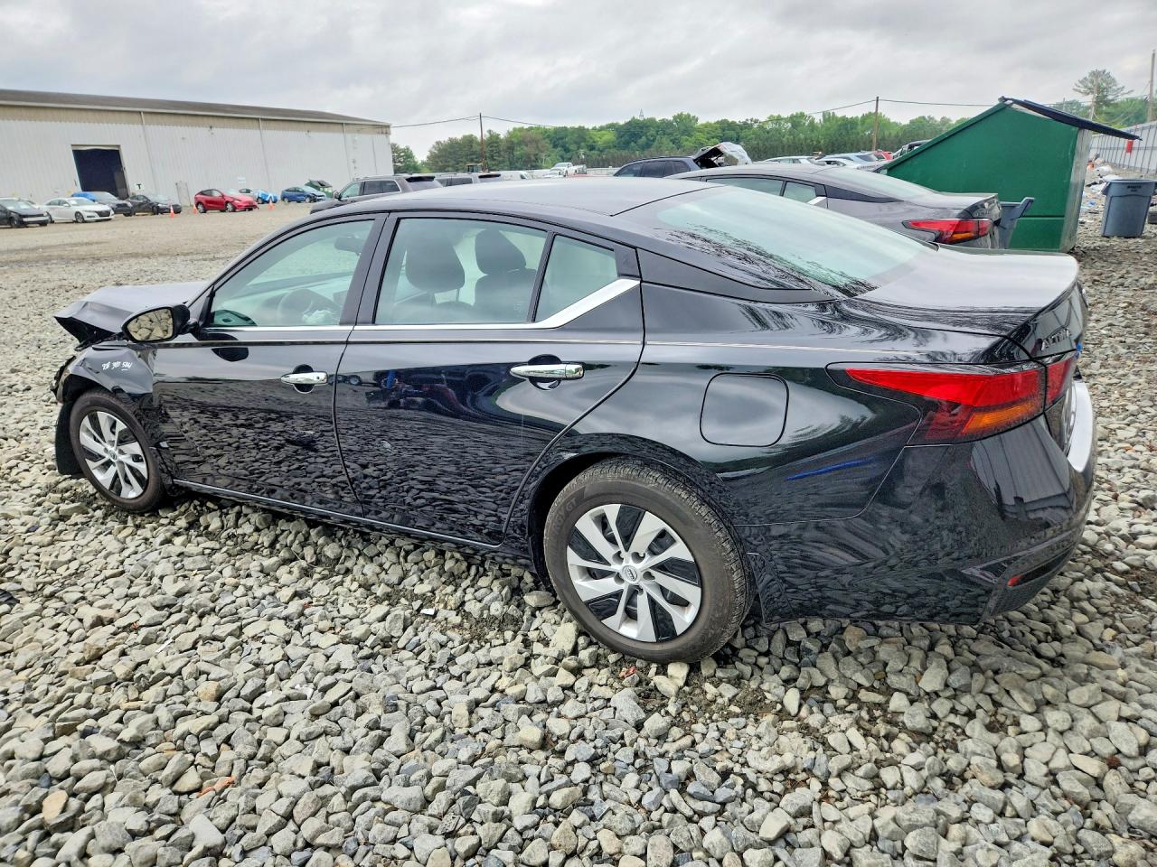 Nissan Altima S