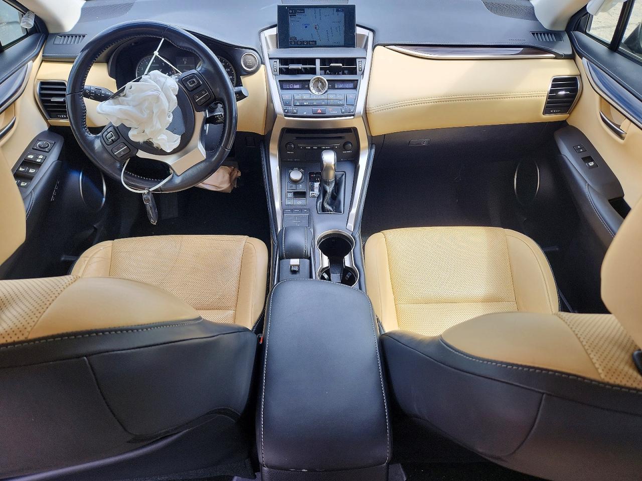 Lexus NX 200t