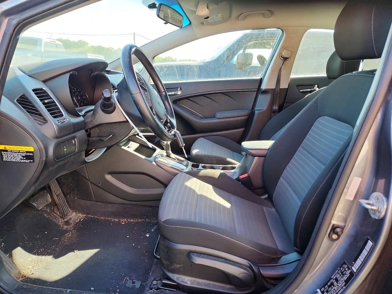 Kia Forte S