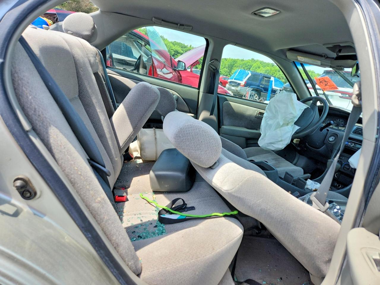 Toyota Camry Le V6
