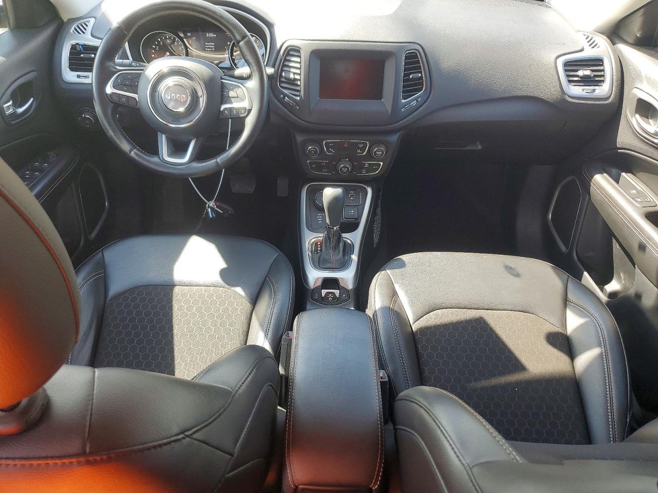 Jeep Compass Latitude