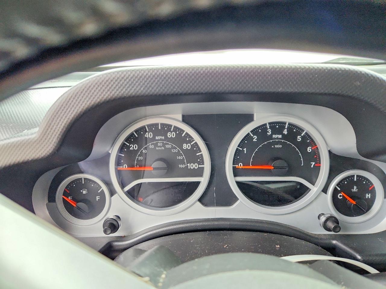 Jeep Wrangler Sahara