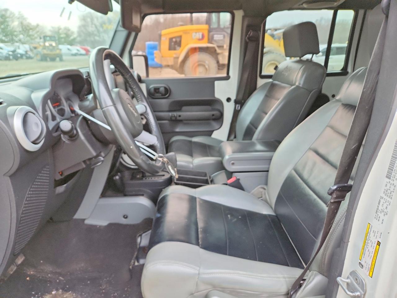 Jeep Wrangler Sahara